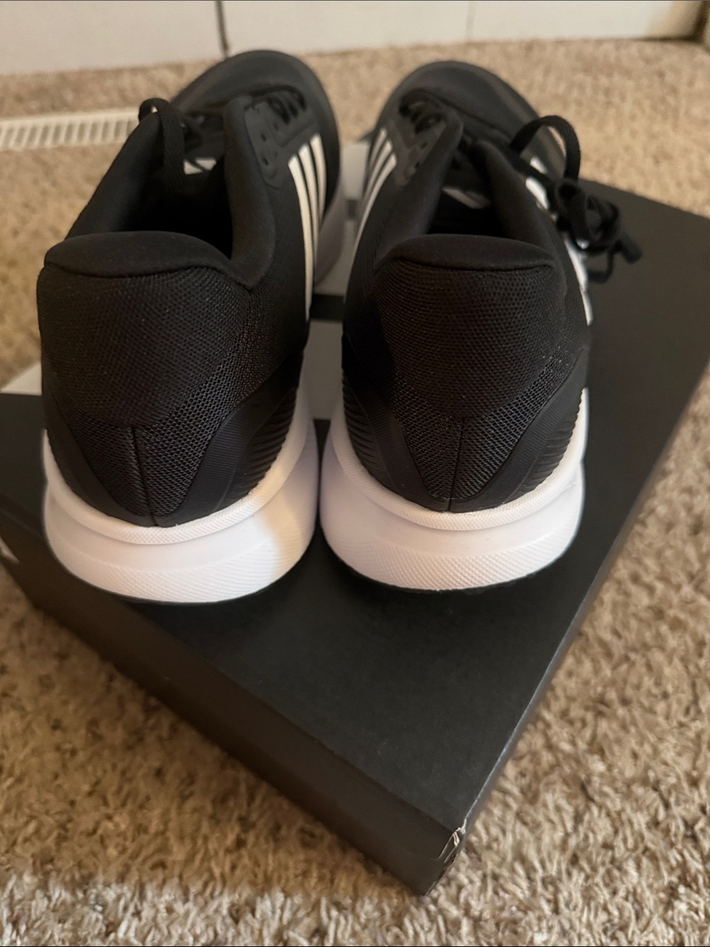 Size 12 adidas Black and White Running Sneakers with Cloudfoam - Picture 4 of 4